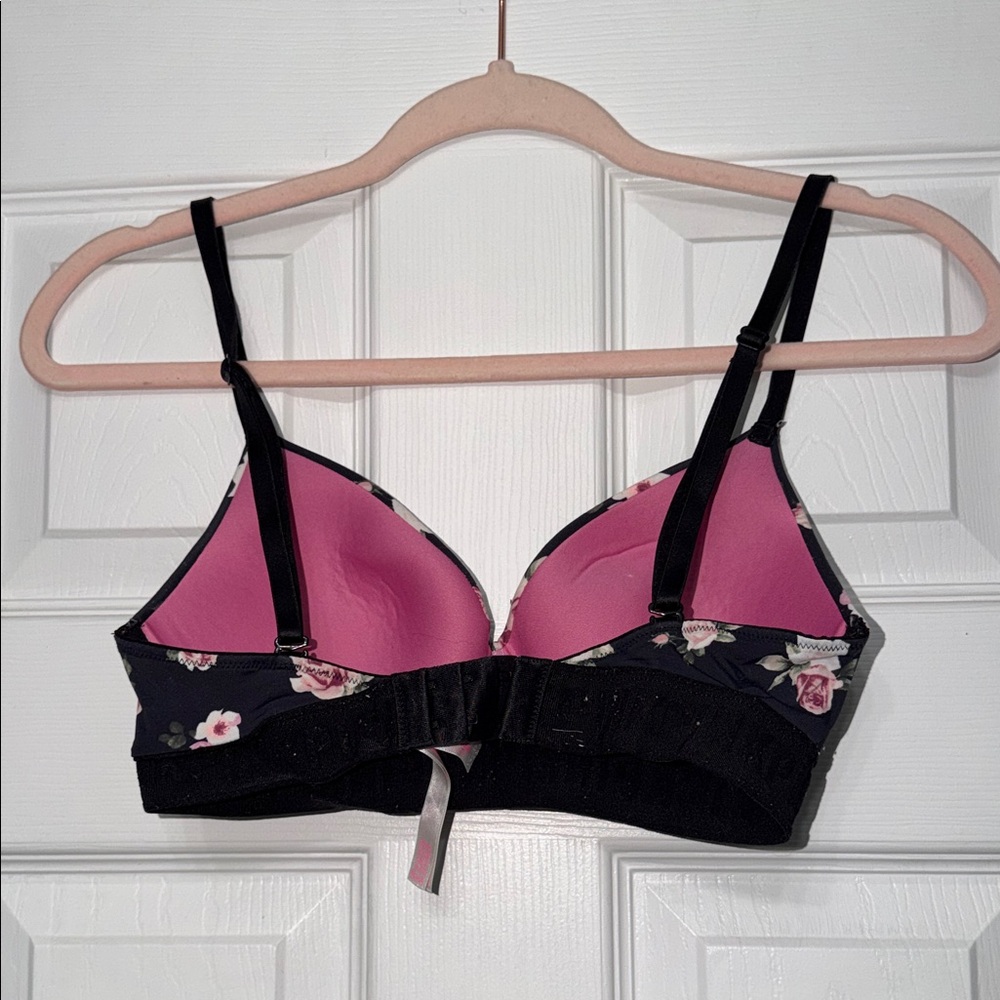 Victoria's Secret Hot Pink Bra - Picture 6 of 6